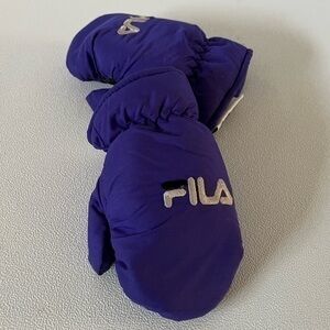 Fila, children’s Thinsulate lined,S, mittens, nylon shell, with bonus mittens